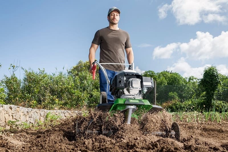 Jardinería con una motoazada: 5 consejos para empezar